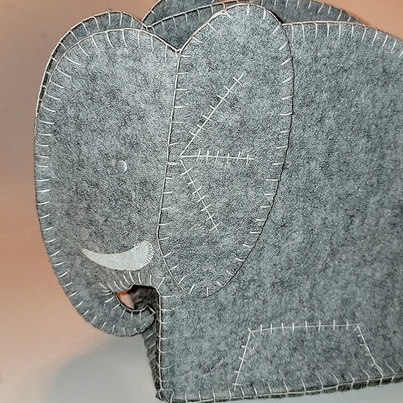 RGI HOME Accents Rgi Home Grey Felt Elephant Shaped Nursery Storage